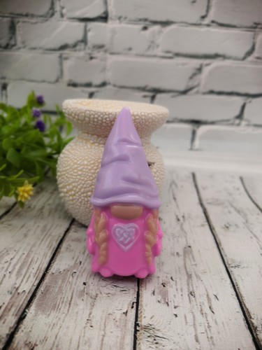 Gnome girl mold - gnome,