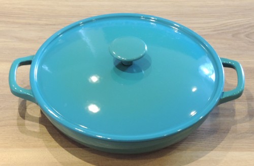 Cast iron shallow casserole - cast,