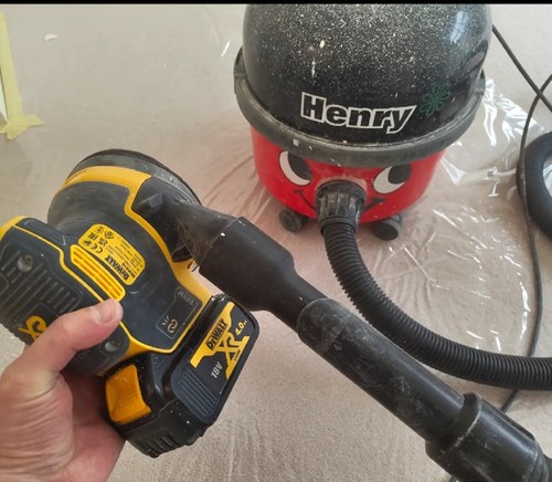 Dewalt dcw210 sander henry - sander, to