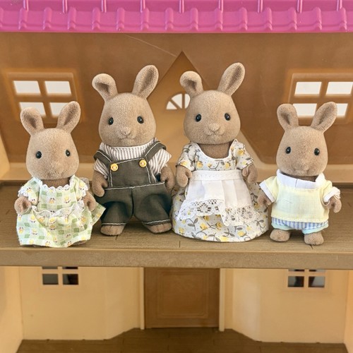 Sylvanian families dappledawn - families,