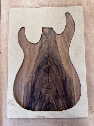 Rippled american walnut - rippled,