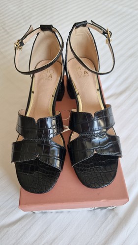 Moda pelle black - moda, in
