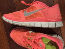 NIKE Women's FREE RUN +3... 