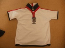 Boys Umbro ENGLAND football 3