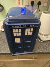 Doctor Dr Who TARDIS with