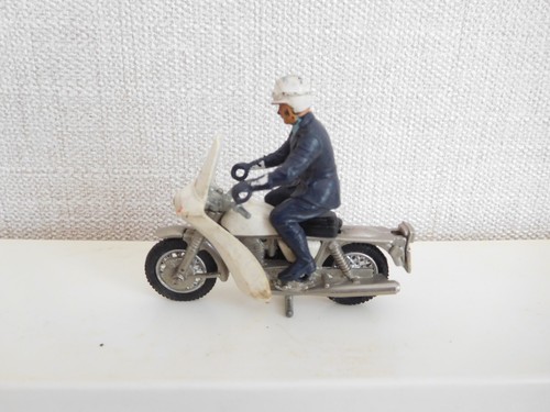Britains 9673 police norton - britains,