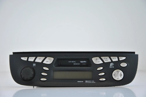 Nissan almera tino v10 2002 - nissan,