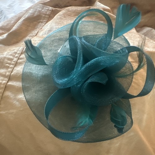 Women flower feather - flower,