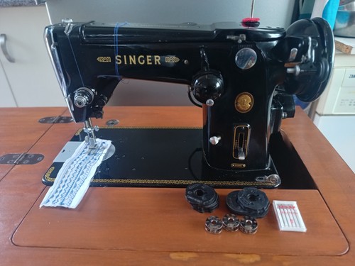 Excellent 1956 singer 306k - 1956,