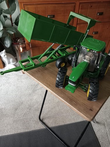 Britain ertl john deere - ertl,