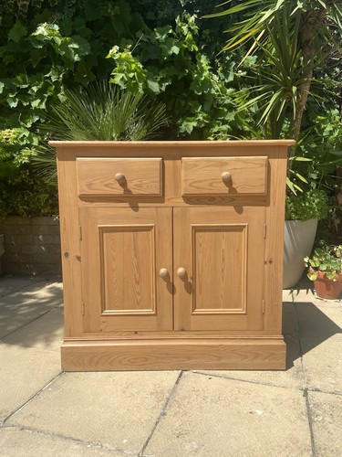 Vintage pine cupboard - pine, |