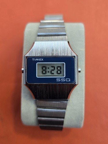 Superb vintage timex - superb, ssq