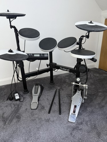 Roland td4 electric drum kit - roland,