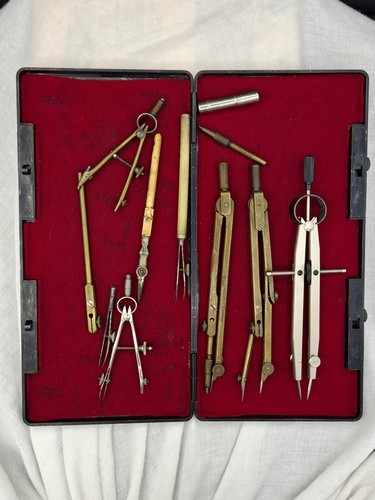 Vintage drawing set - set, in