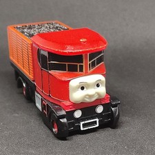 Tomy Trackmaster Elizabeth