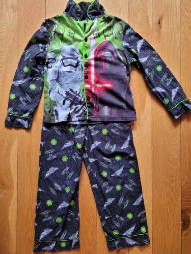 Star wars pajamas size - star,