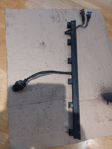 Bmw e30 325i engine injectors - bmw,