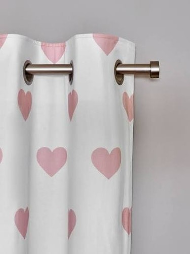 Pink hearts next blackout - by,