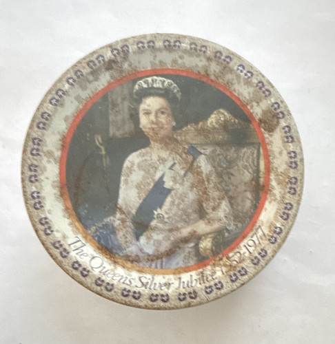 The queen silver jubilee - the,