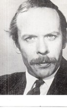 VINTAGE PHOTOGRAPH PROMOTIONAL CARD: BRIAN MURPHY TV ACTOR GEORGE & MILDRED 1978