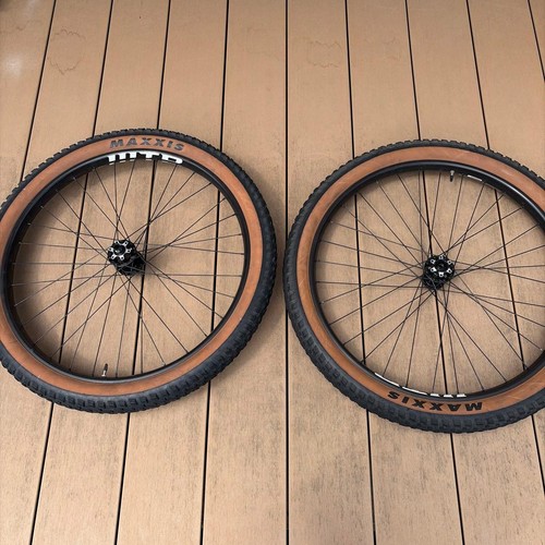 Surly lowside complete bike - lowside,