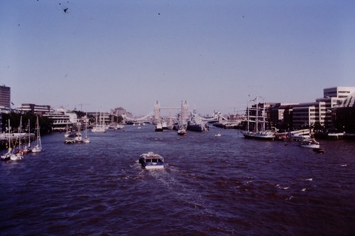 1980s river thames tower - thames,