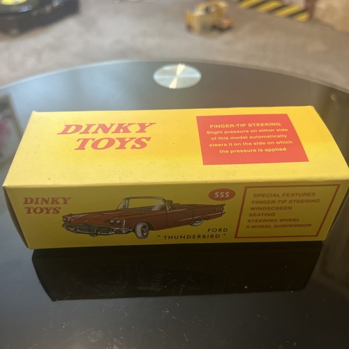 Dinky issue 555 ford - 1:43,