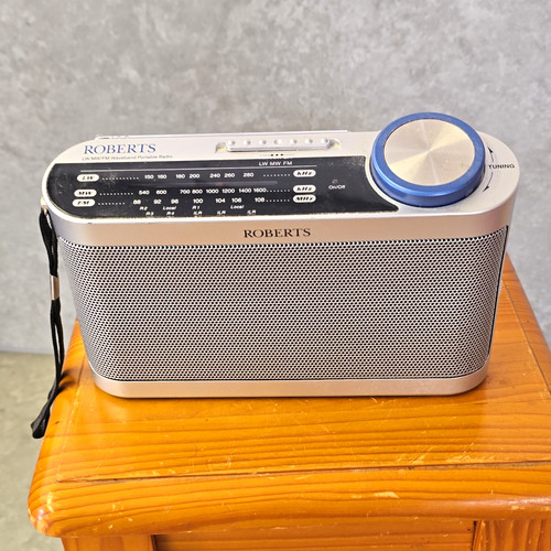 Roberts r9993 portable - r9993,