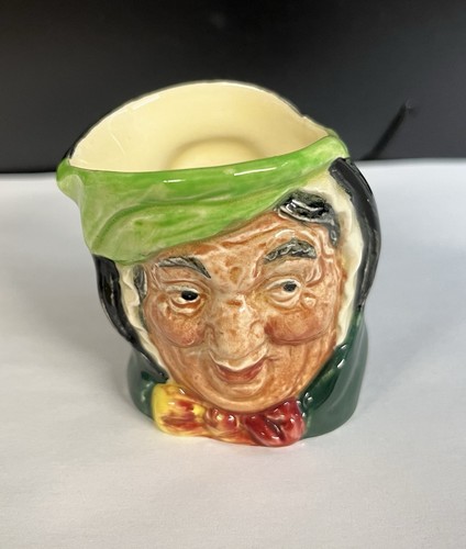 Royal doulton small character - royal,