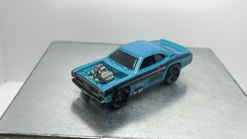 Hot wheels plymouth - plymouth, duster