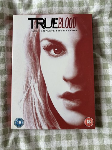 True blood series - true, 5