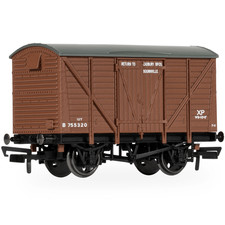 Hornby R60280  BR (Ex SR)