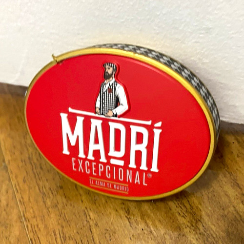 Madri beer pump - badge, red