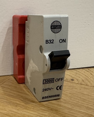 Wylex abb push - wylex, b