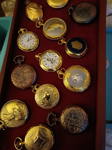 Hatchette pocket watch - , of