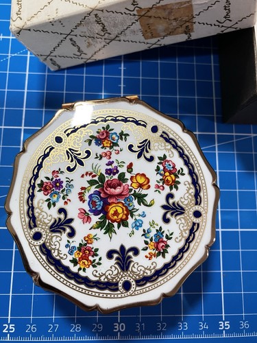 Vintage stratton england - vintage,