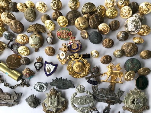 Job lot old badges buttons - job,
