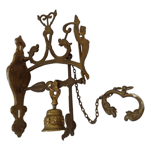 Wall mounted german doorbell - german,