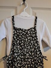 Zara Jumpsuit. Girls 2 Piece. Age 8.  VGC. Dark green floral with white t-shirt.