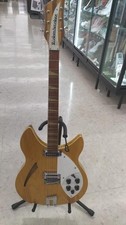 Rickenbacker 360 Electric