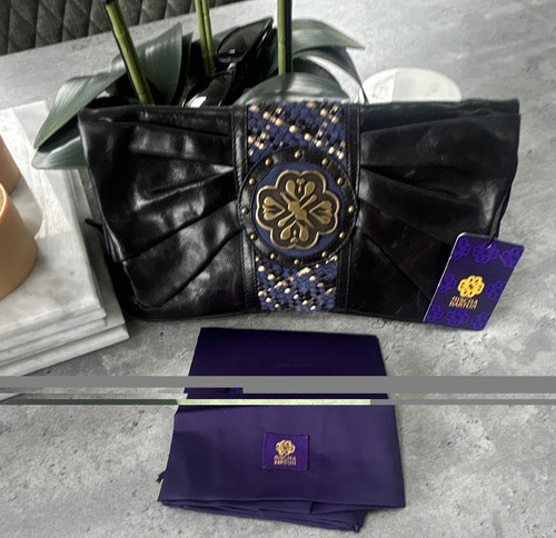 Mischa barton delilah black - mischa,
