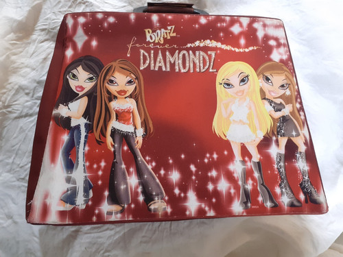 Collectable bratz forever - collectable,
