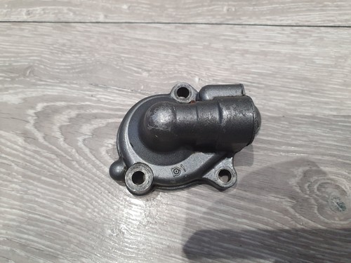 Yamaha dt125r water pump cover - yamaha,