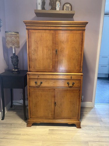 Vintage bradley furniture yew - vintage,