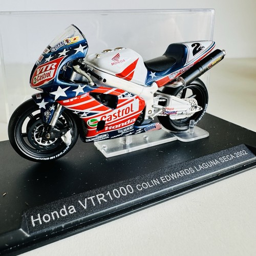 Honda vtr1000 colin - 1:24,