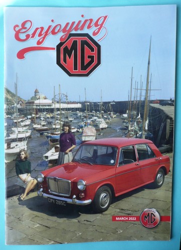 Enjoying car magazine - -,