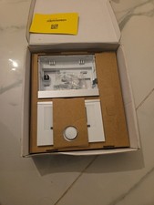Vaillant VR91 Wired Programmable Room Thermostat 0020171334.·
