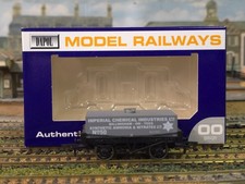 Dapol B731 Rectangular Tank