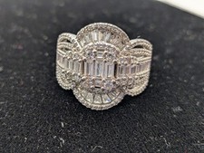 Stunning Dress Ring Size T