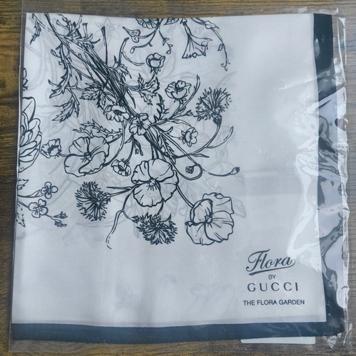 Gucci flora garden silk - garden,